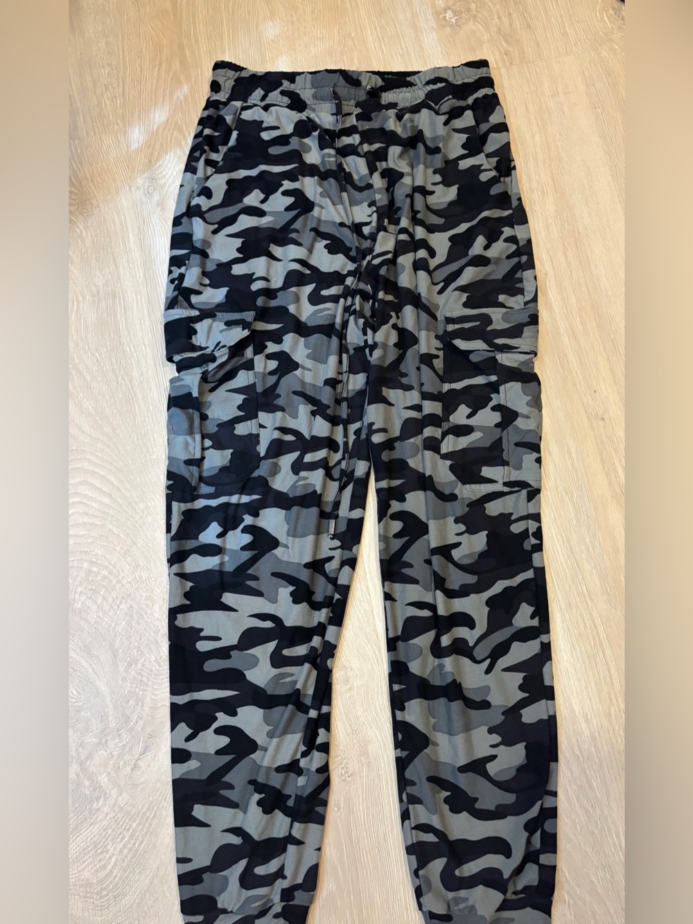 Pali Black & Gray Camo Jogger Pants - Size XL